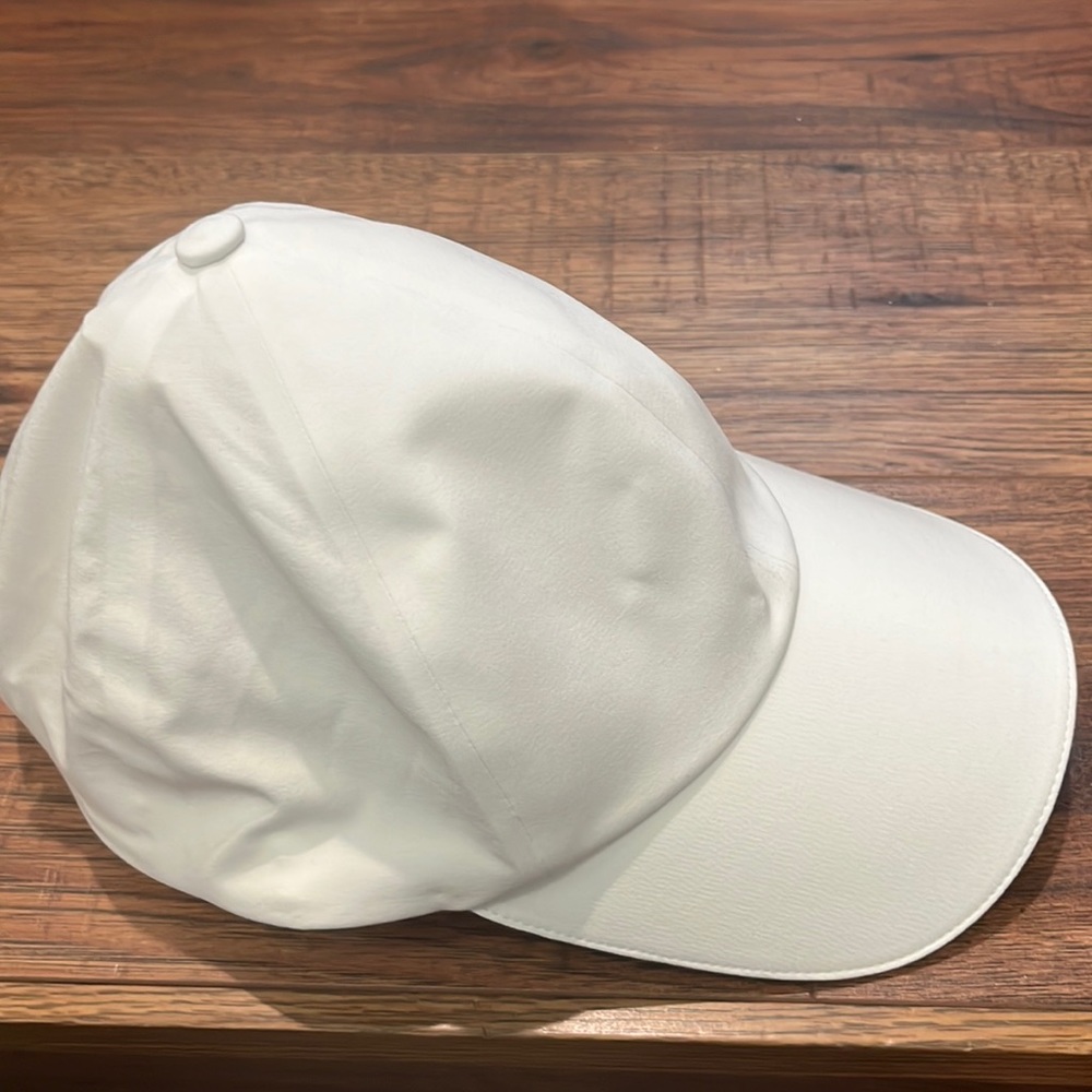 Lulu lemon running hat